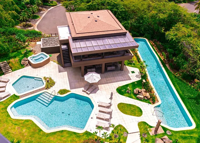Condo Pool View + Beach Clulb in Playas del Coco | Naumi N531