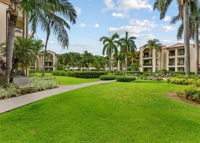 Elegant Condo In High-End Resort Community With Pool And Beach Club Access