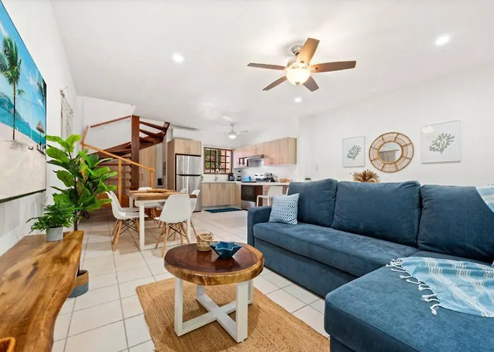 Pdm6 Newly Renovated Townhome Steps To The Beach