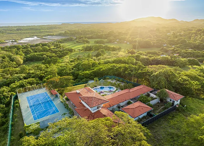 Casa Colinas Pickleball