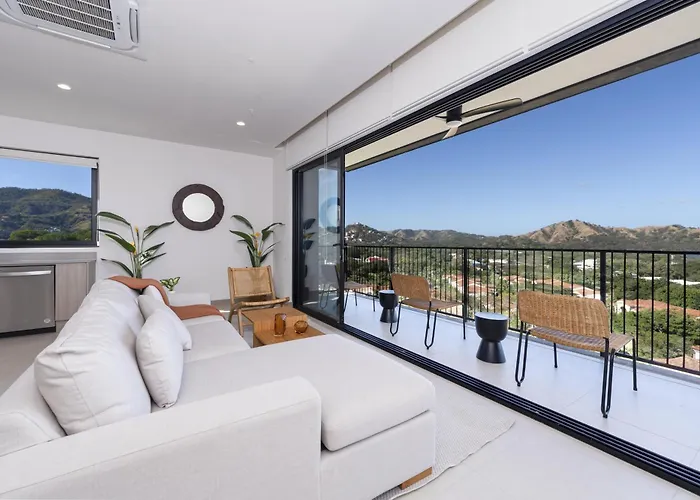 Naumi N562 | Penthouse 2Br Ocean View In Playas Del Coco