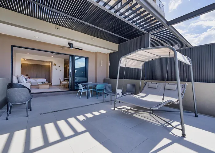 Condo With Terrace + Beach Club In Playas Del Coco | Naumi N413