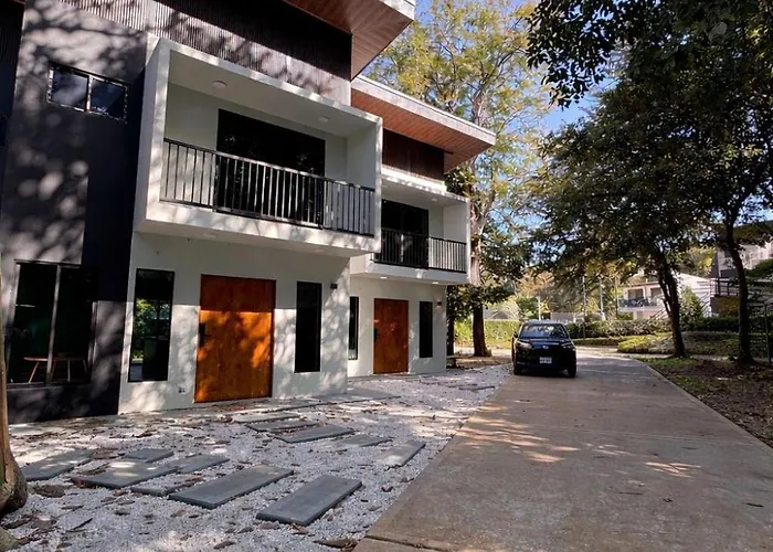 Essence Suite - Tamarindo - Avellanas - Pinilla