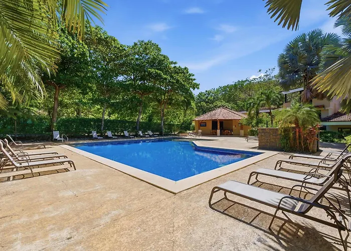 Snorkel Paradise Condo, Pool, Steps To The Beach