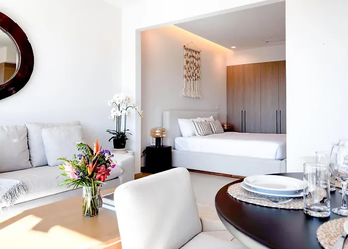 Tide One-Bedroom Condo Ocean View High Floor