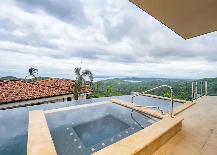 Casa Encanta Del Pacifico Oceanview Pool Estate