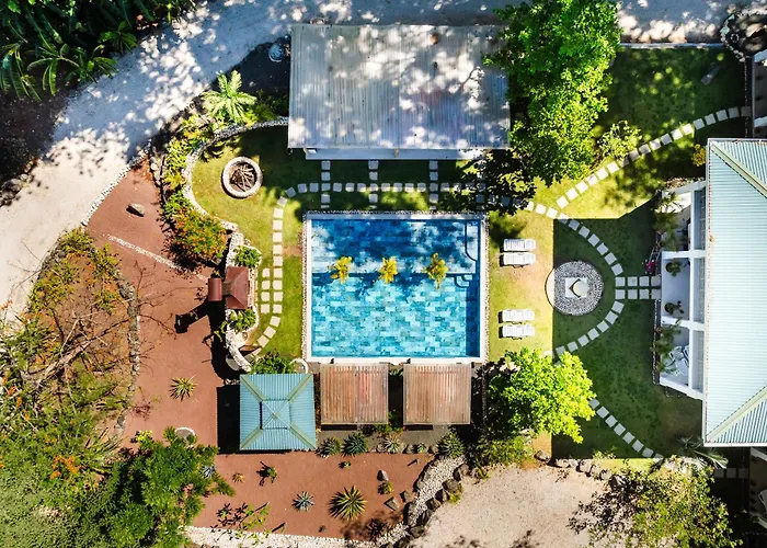Buendía Lux Lotus Suite Hidden Gem Near Beach with Pool