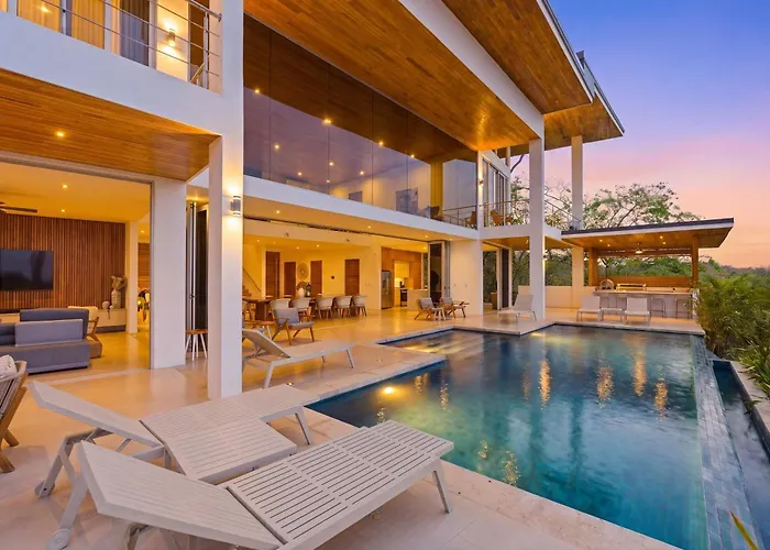 Luxury Ocean-View Villa, Infinity Pool, Concierge