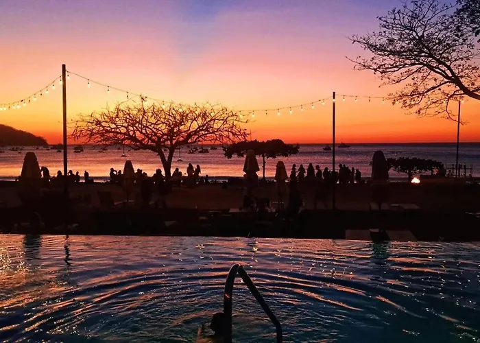 L1213 One Bedroom, Huge Balcony Amazing Sunsets