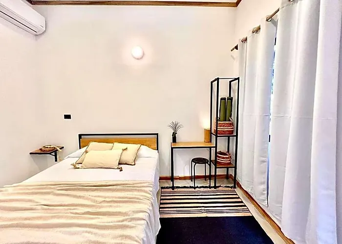 Calipso Ocean Lodge- Avellana Beach Hotel