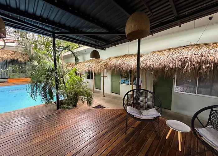 Refugio Surf Lodge