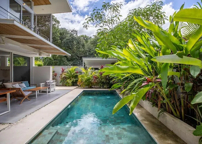 BRAND NEW 3 BR Modern Villa Gal