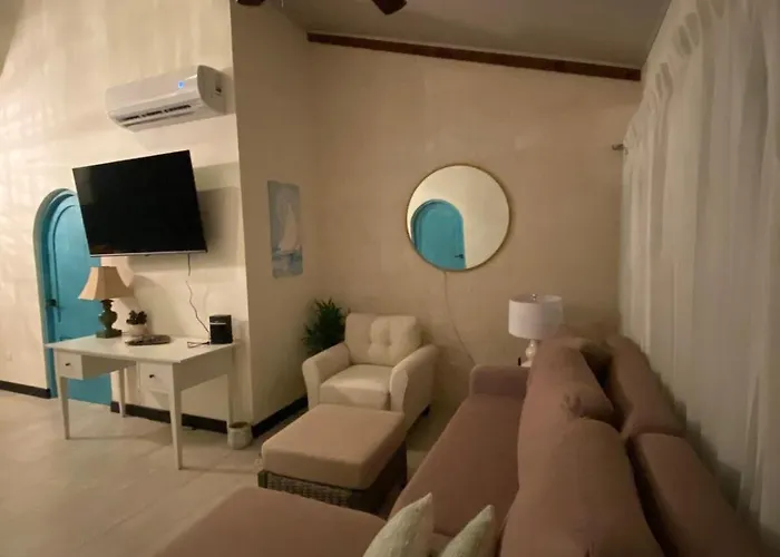 Casa Verde Aqua