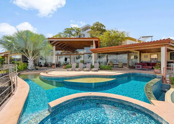 Infinity Pool Villa Dual Ocean & Beach Views