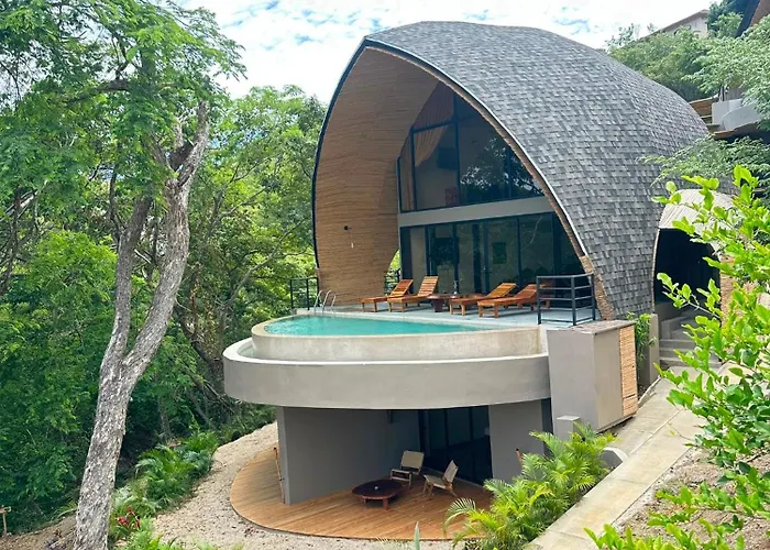 Villa Green Diamond