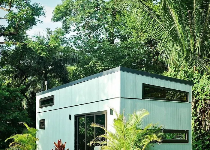 Eco Tiny Home - 4-Minute Walk From Guiones Beach