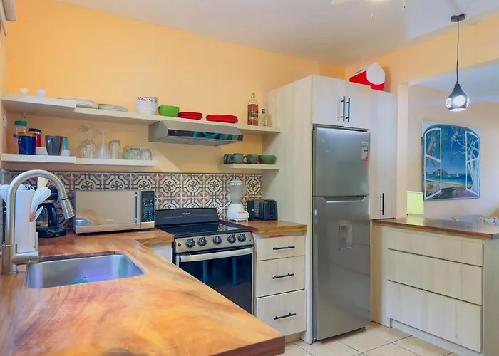 Tropical Waves #1 2 Bed 2 Bath Tropical Living