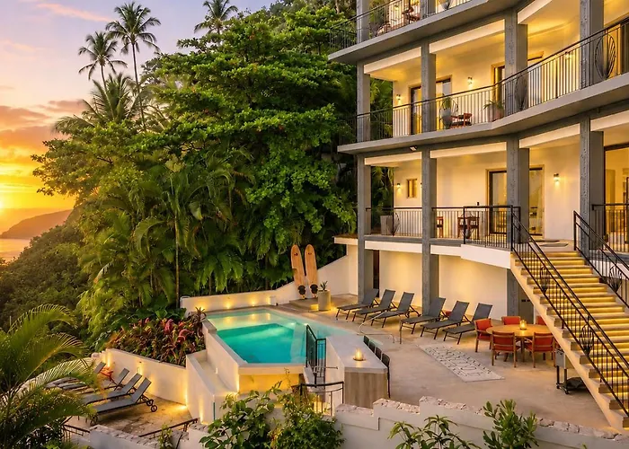 Exclusive Retreats Newest Beachfront Estate W Staff, Breakfast & Chef Available