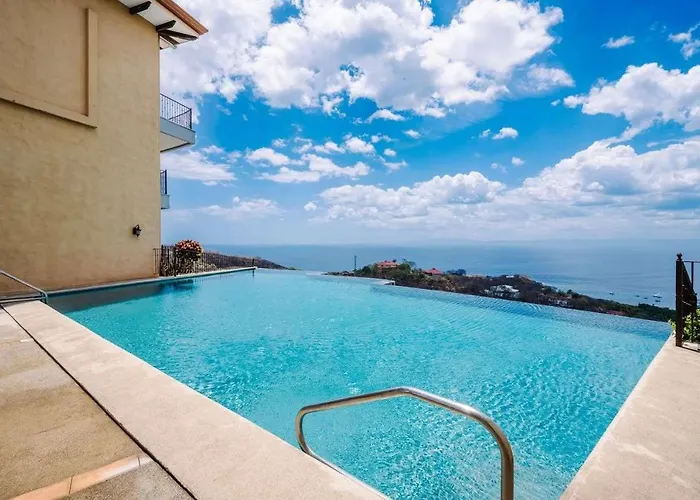 Ocean & Mountain Views Pool In Playa Ocotal