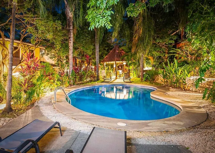 2Br 2Bath Private Pool Surfers Paradise 7Min Walk - Holiday Home
