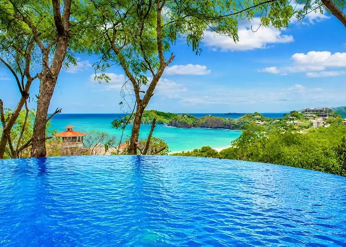 Casa De Rock-Gated Villa-Ocean & Marina Views-Pool-Casita-Cart