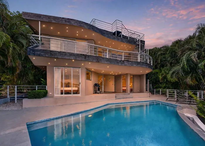 Casa Nalifos Oceanview Villa With Infinity Pool