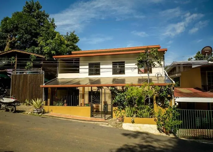 Casa Guacamayo