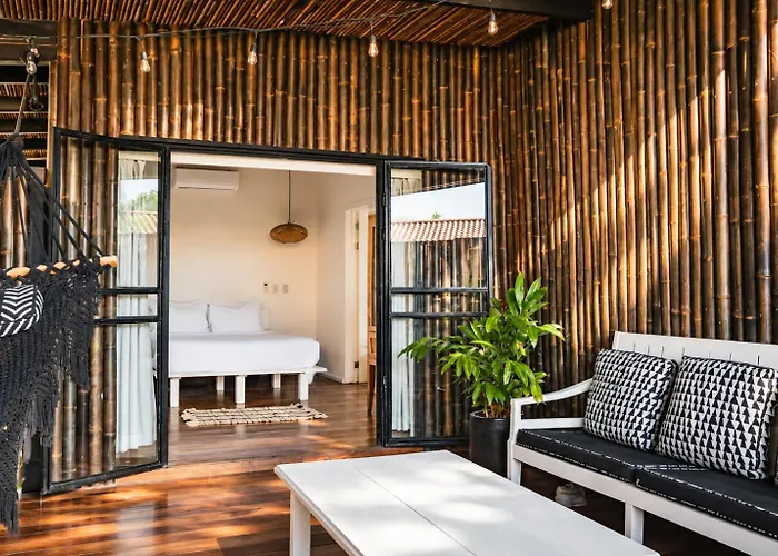 La Negra Surf Hotel