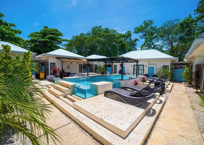 Villas Vr Beachwalk Avellanas