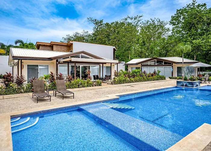 Avellanas Beach Condo: Saltwater Pool Access!