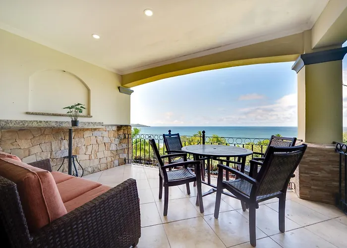 Ocean-View Apt W/ Pool In Oceanica Resort