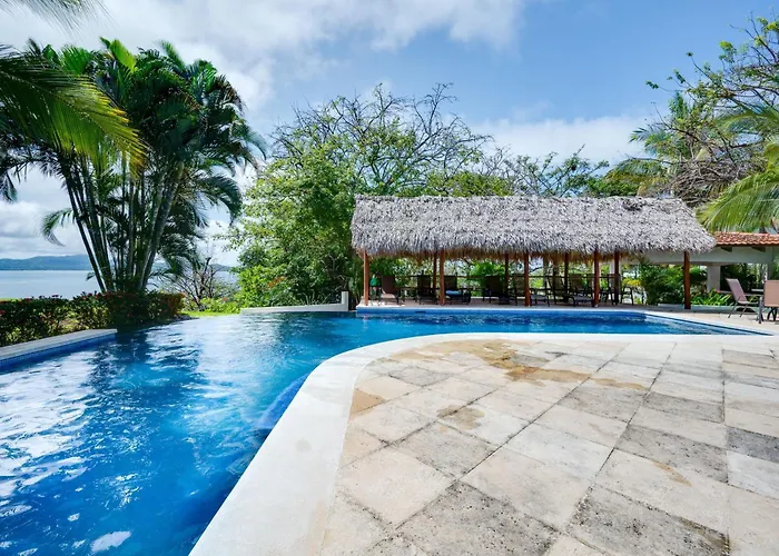 Ocean-View Apt W/ Pool In Oceanica Resort