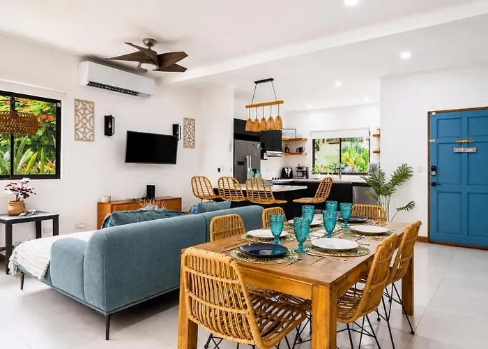 Cozy Home Near The Beach In Playa Hermosa
