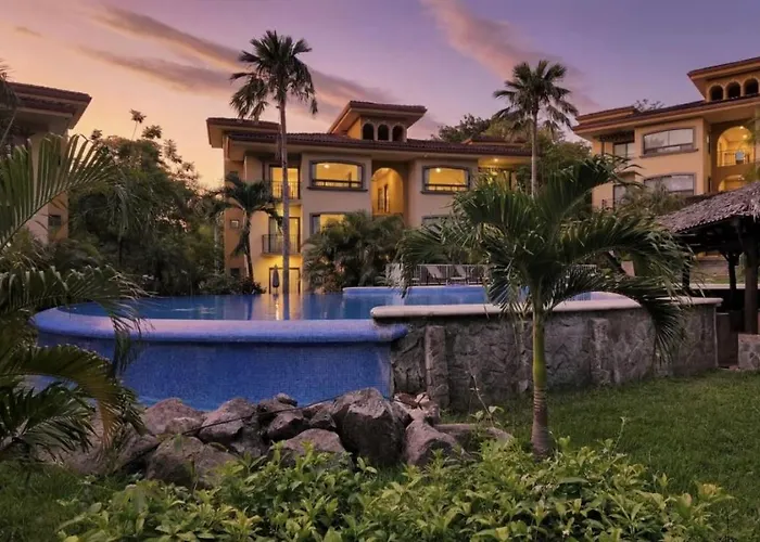 The Oaks Tamarindo Condominium