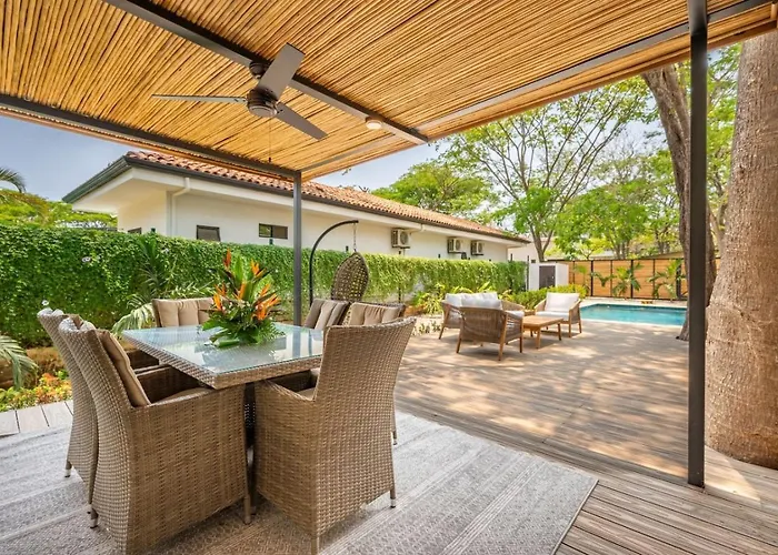 Casa Mira Flores, Five Min To Downtown Tamarindo