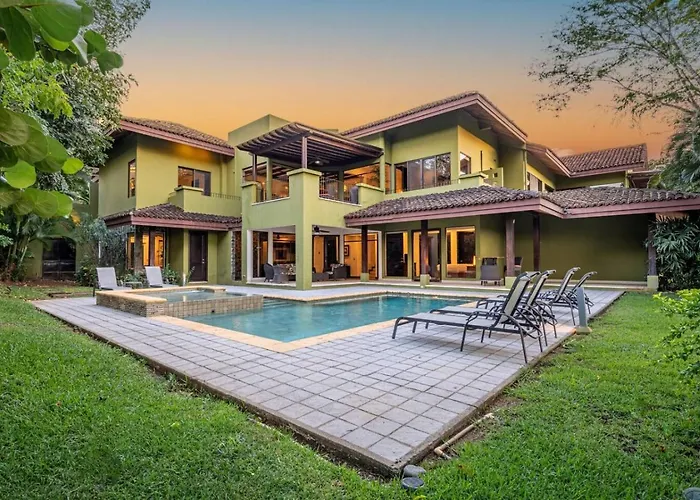 Carao Villa In Beautiful Playa Conchal