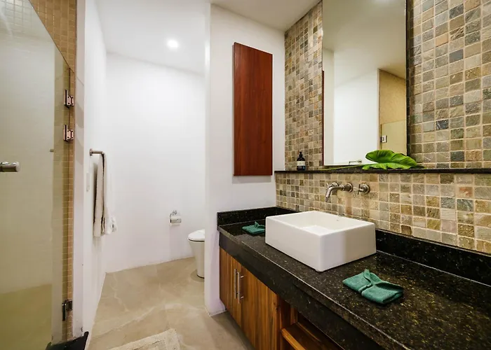 Ocean View Penthouse Close To The Beach & Town