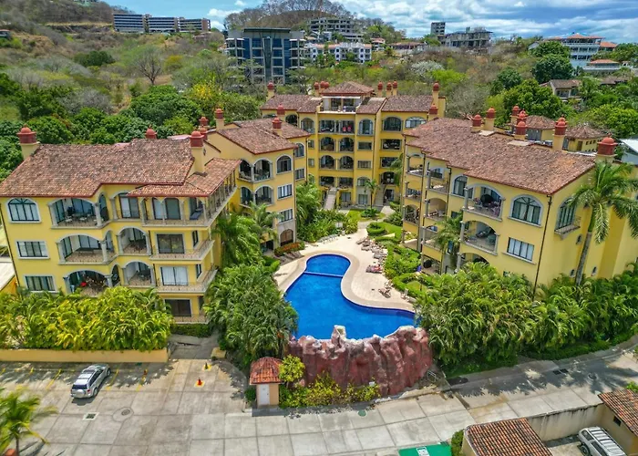 Sunrise Tamarindo Penthouse 40