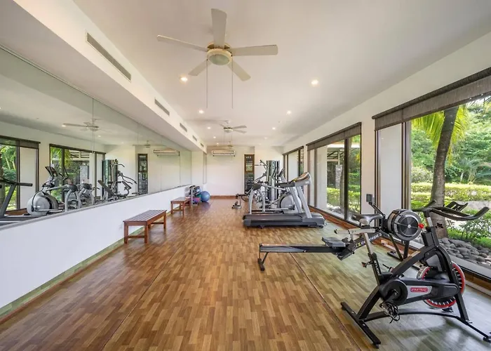Spacious Ocean View Condo, Luxury In La Perla