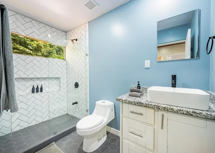 Shared Pool Access: Updated Apt In Playa Avellanas