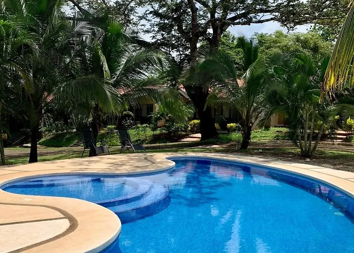 Cozy Tropical Villa , Beach, Nature And 3 Pools