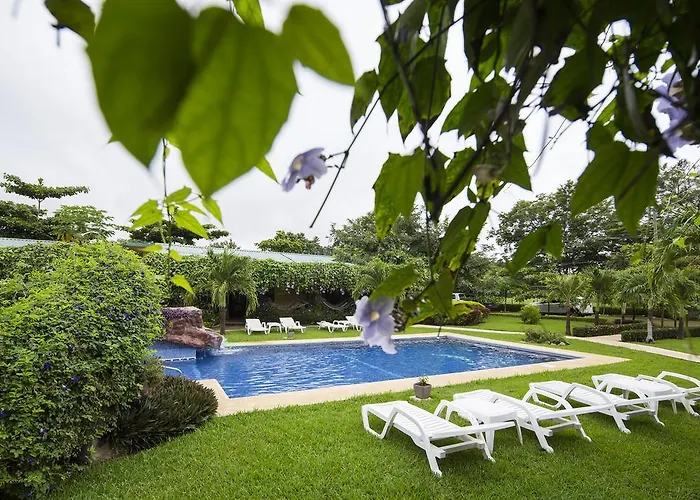 Playa Potrero Apartments