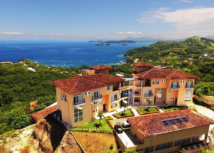 Luxury Condominium Breathtaking Ocean View