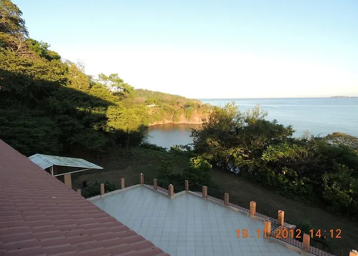 El Sabanero Beach Hotel