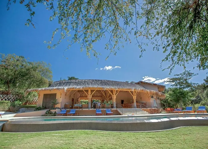 Ocotal Beach Club Hotel 1