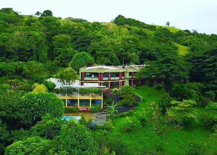 Lake Arenal Hotel And Brewery